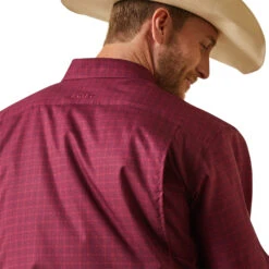 10043513 Men's VentTEK Classic Fit Short Sleeve Shirt By Ariat -Western Cowboy Boots Shop 10043513 01