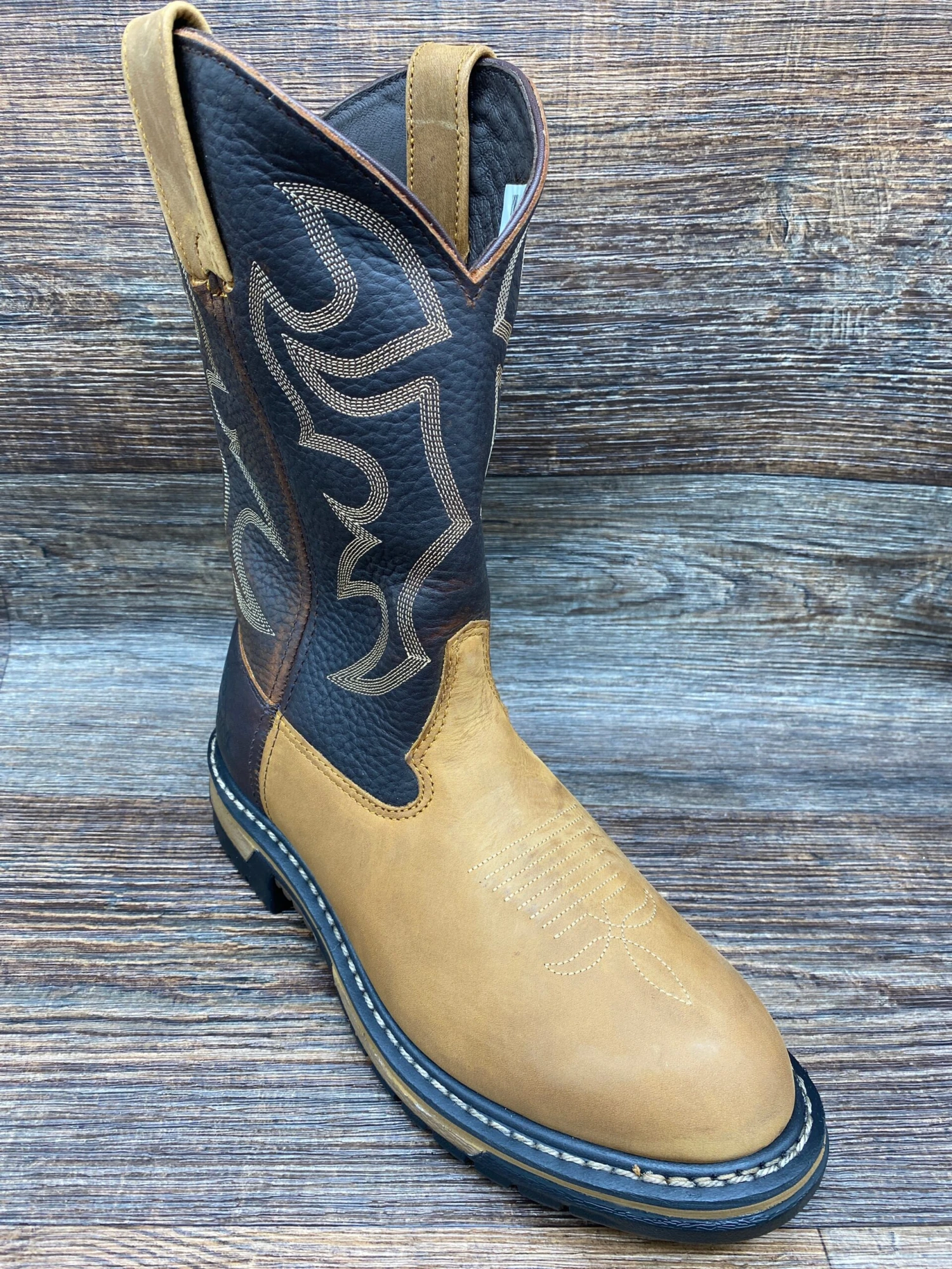 2732 Men's Soft Toe Original Ride Round Toe Work Boot By Rocky