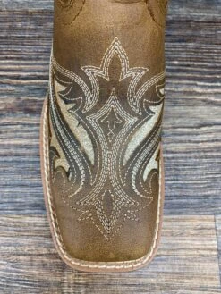 10034056 Women's Round Up Bliss Square Toe Western Boot By Ariat -Western Cowboy Boots Shop IMG 5652 scaled