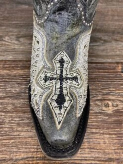 A4232 Women's Wing & Cross Overlay Snip Toe Western Boots By Corral -Western Cowboy Boots Shop IMG 66012 scaled