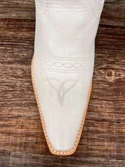 Z5046 Women's Snip Toe Western Boot By Corral -Western Cowboy Boots Shop IMG 7791 scaled