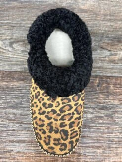 Ar2827 Women's Melody Fleece Lined Slipper By Ariat -Western Cowboy Boots Shop IMG 8860 scaled
