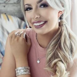 Js5313 Queen Heart Jewelry Set By Montana Silversmiths 6 Js5313 Queen Heart Jewelry Set By Montana Silversmiths -Western Cowboy Boots Shop JS5313 mod2