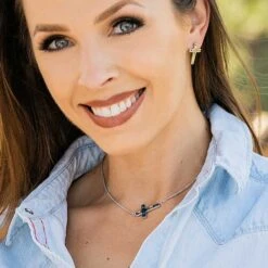 Nc5094 Legends Color Cross Necklace By Montana Silversmiths 5 Nc5094 Legends Color Cross Necklace By Montana Silversmiths -Western Cowboy Boots Shop NC5094 mod